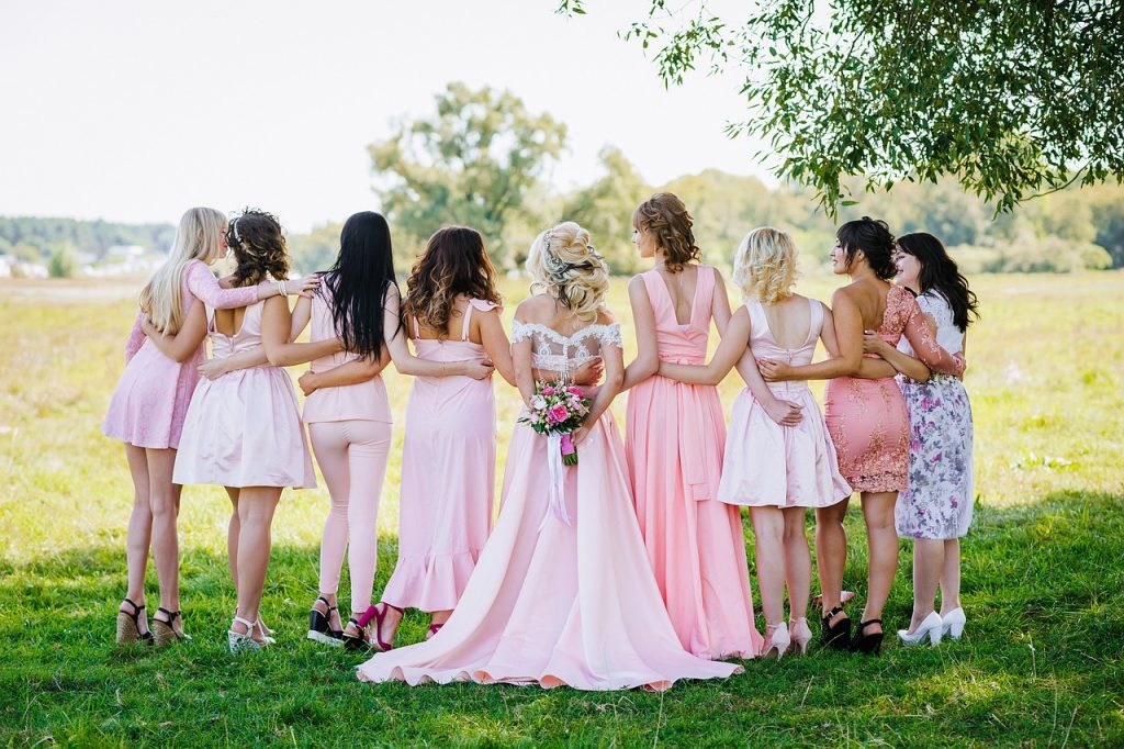 bridesmaid-dress-and-gowns